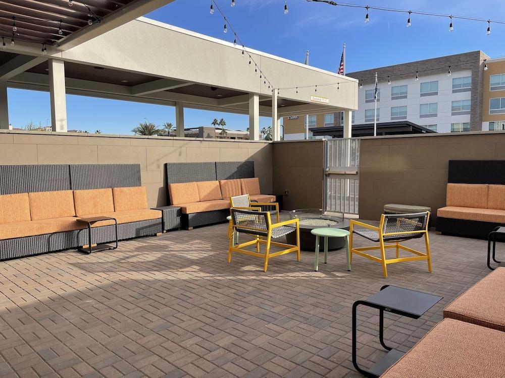 Home2 Suites By Hilton Phoenix Airport North, Az Exterior foto